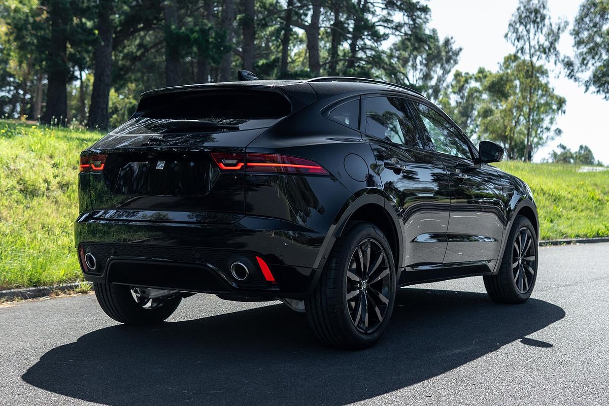 2024 Jaguar E-PACE P250 R-Dynamic HSE X540