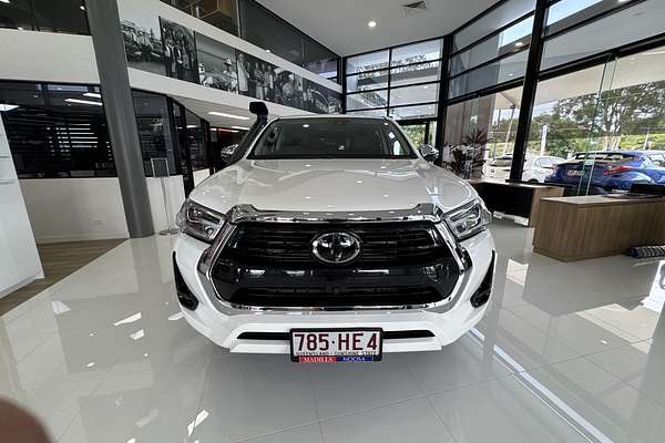 2023 Toyota Hilux SR5 GUN126R 4X4