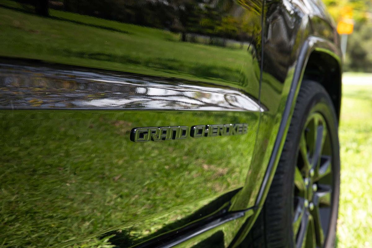 2020 Jeep Grand Cherokee Night Eagle WK