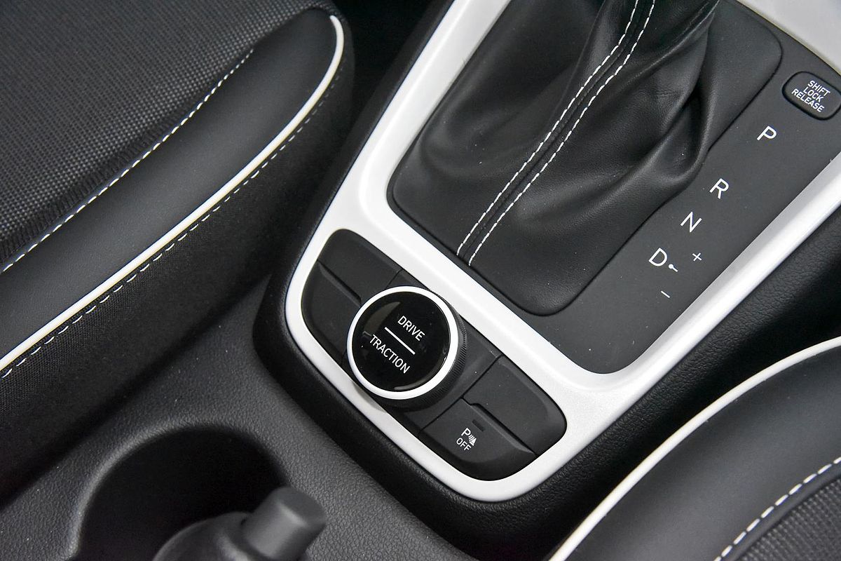 2024 Hyundai Venue Active QX.V5