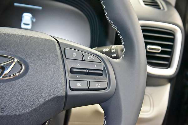 2024 Hyundai Venue Elite QX.V5