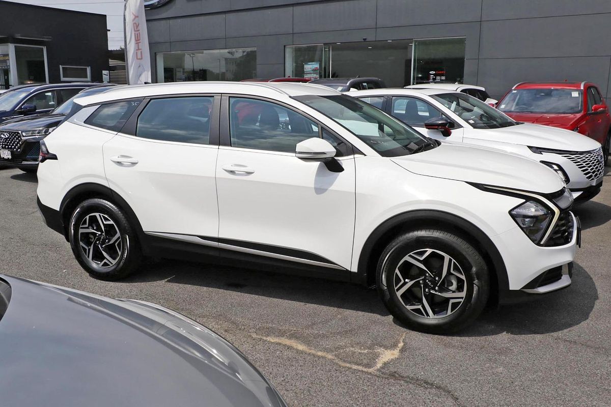 2023 Kia Sportage S NQ5