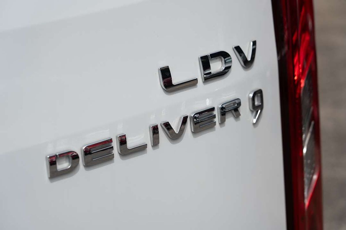 2024 LDV Deliver 9 LWB