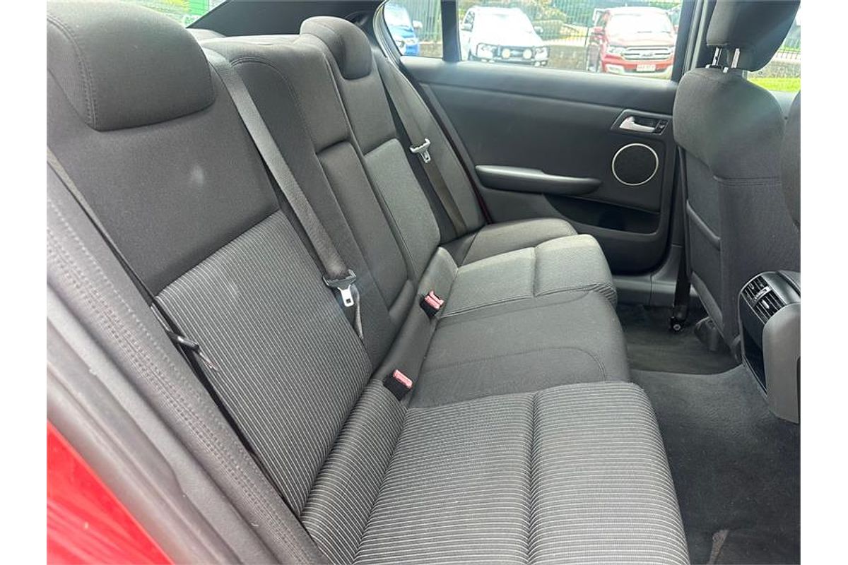 2011 Holden COMMODORE SV6 VE II MY12