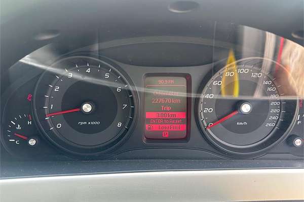 2011 Holden COMMODORE SV6 VE II MY12