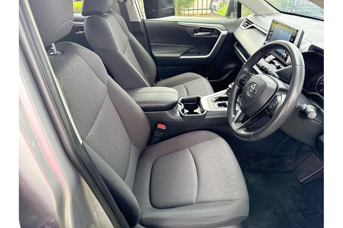 2021 Toyota RAV4 GXL AXAH52R