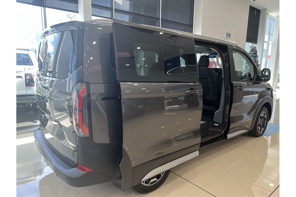 2024 Ford Tourneo Active AV