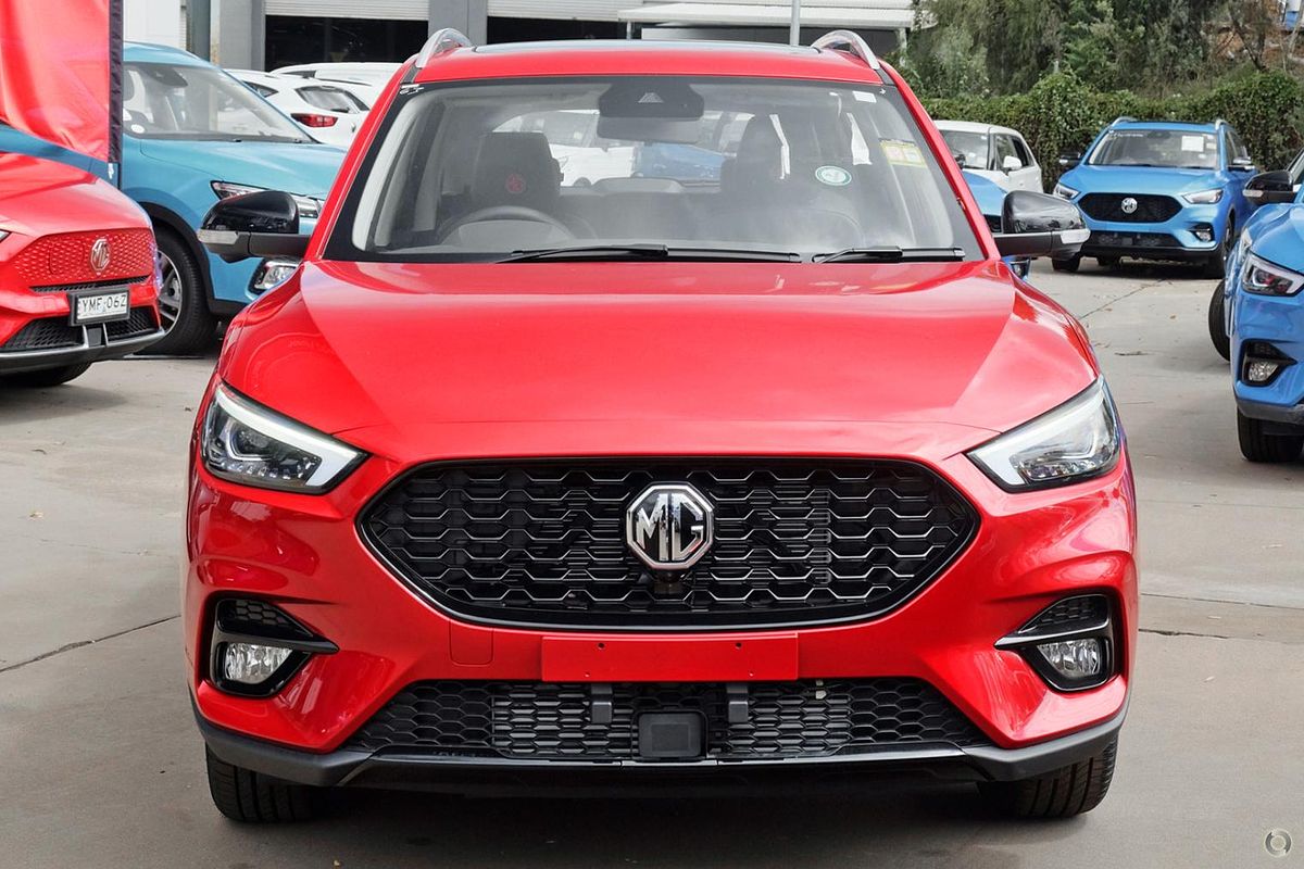 2024 MG ZST Essence 2WD