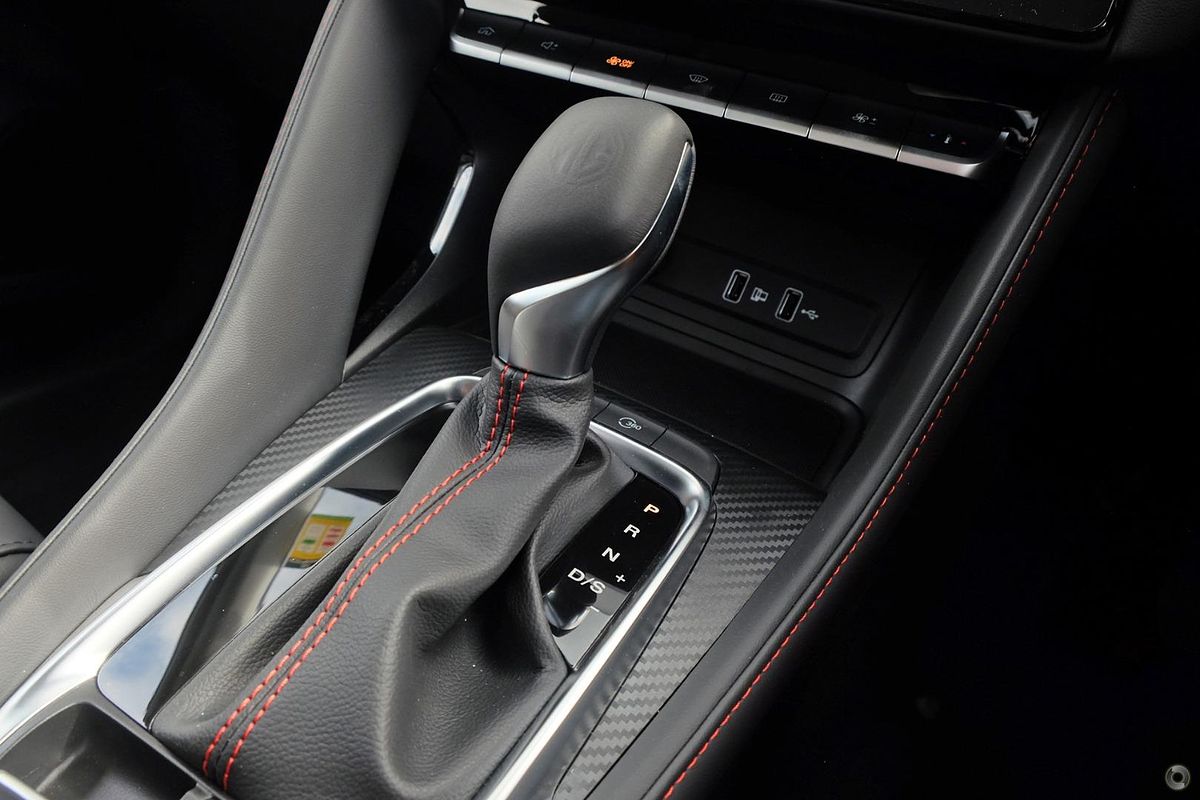2024 MG ZST Excite 2WD