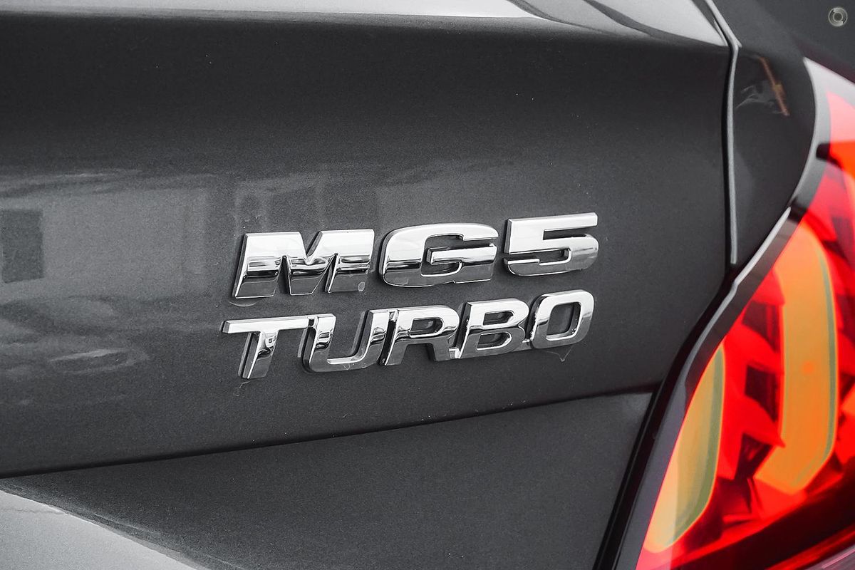 2024 MG MG5 Essence 2WD