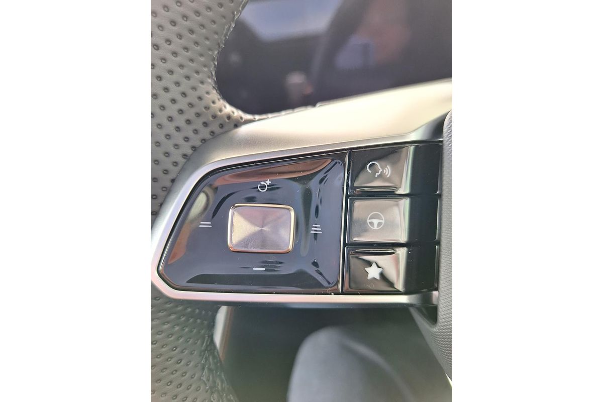 2024 MG HS Vibe AS33 2WD
