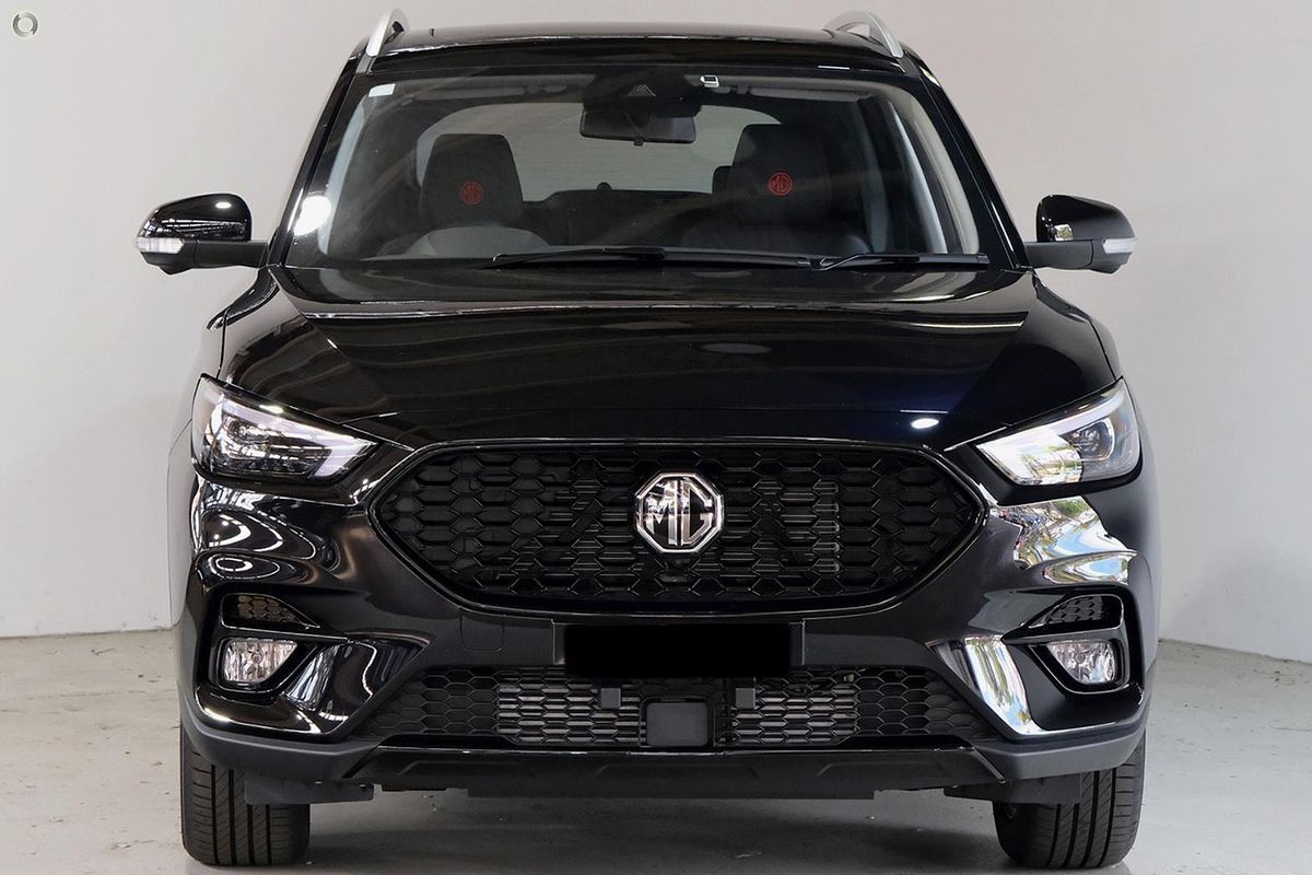 2024 MG ZST Essence 2WD