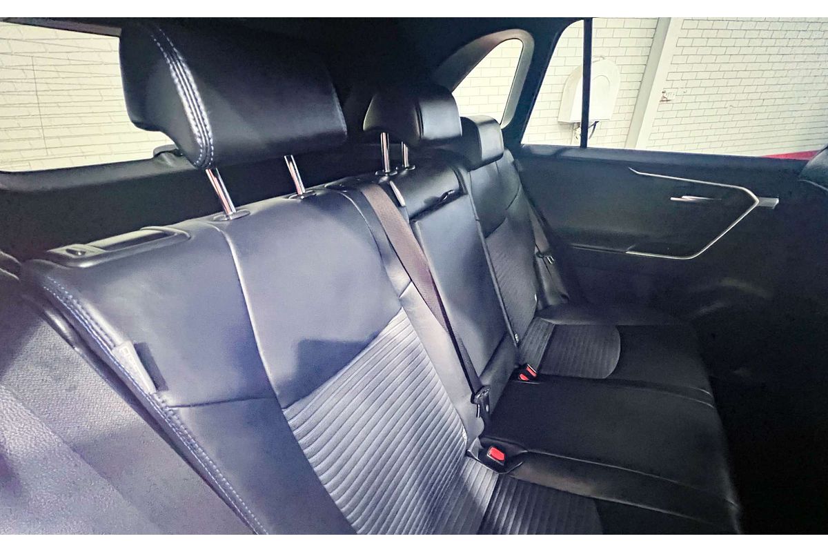 2021 Toyota RAV4 XSE AXAH54R
