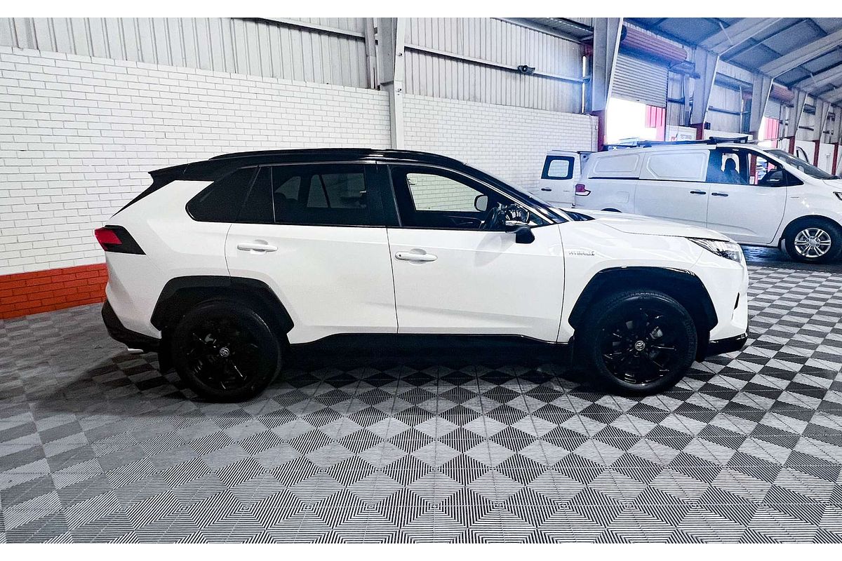 2021 Toyota RAV4 XSE AXAH54R