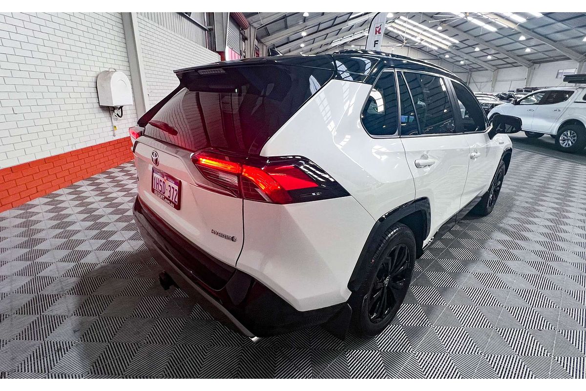 2021 Toyota RAV4 XSE AXAH54R