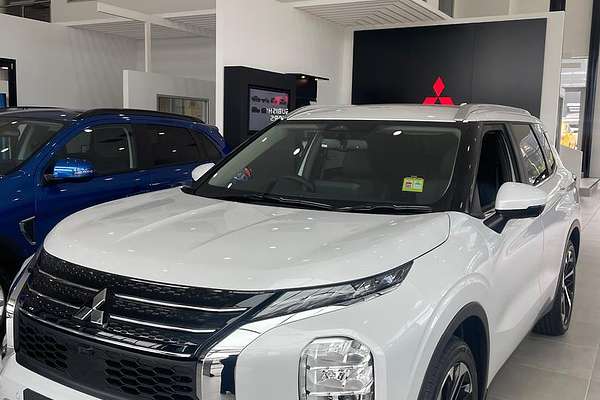 2024 Mitsubishi Outlander Aspire ZM AWD