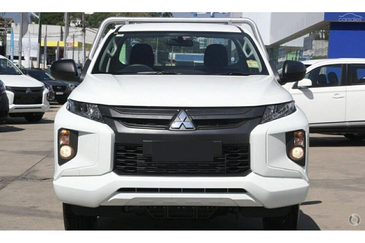 2023 Mitsubishi Triton GLX MR 4X4