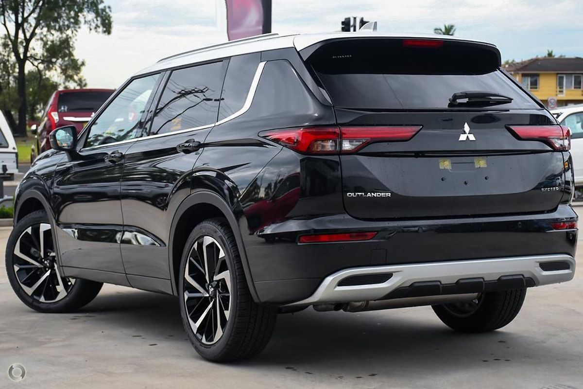 2024 Mitsubishi Outlander Exceed Tourer ZM