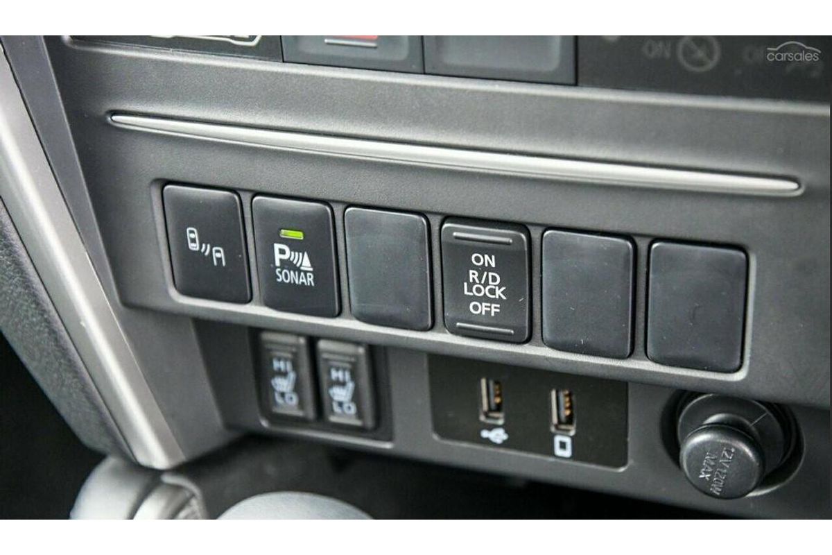 2023 Mitsubishi Triton GSR MR 4X4