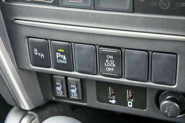 2023 Mitsubishi Triton GSR MR 4X4