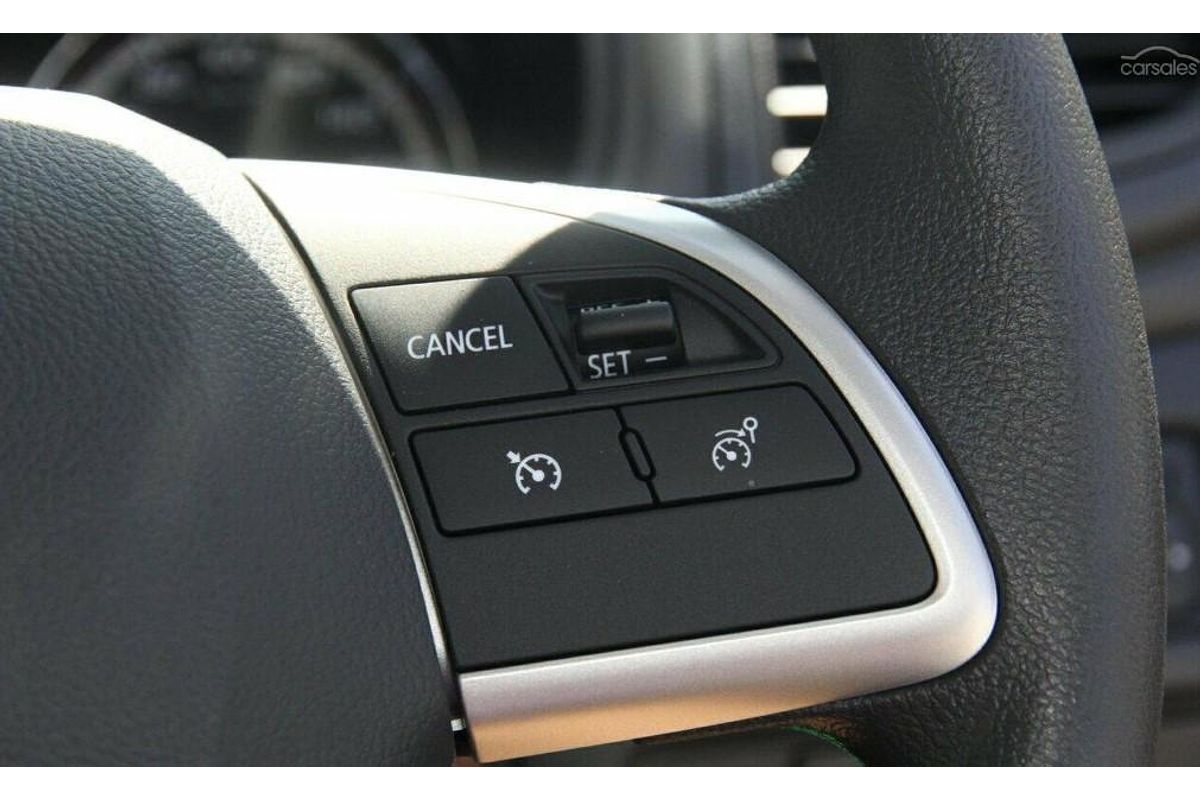 2023 Mitsubishi Triton GLX MR 4X4