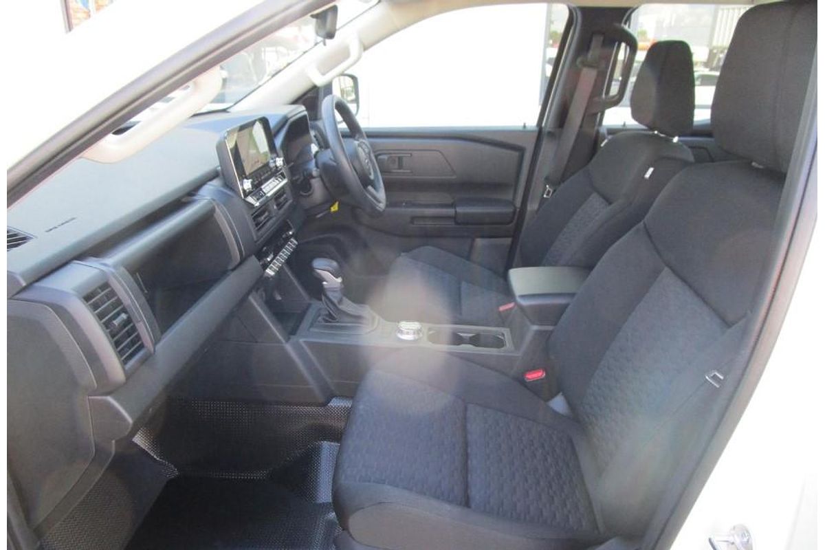 2024 Mitsubishi Triton GLX MV 4X4