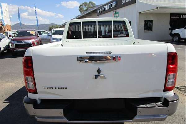 2024 Mitsubishi Triton GLX MV Rear Wheel Drive