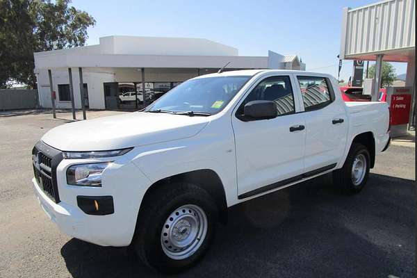 2024 Mitsubishi Triton GLX MV Rear Wheel Drive