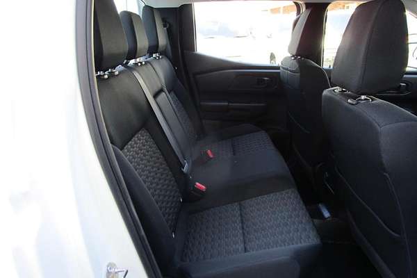 2024 Mitsubishi Triton GLX MV 4X4