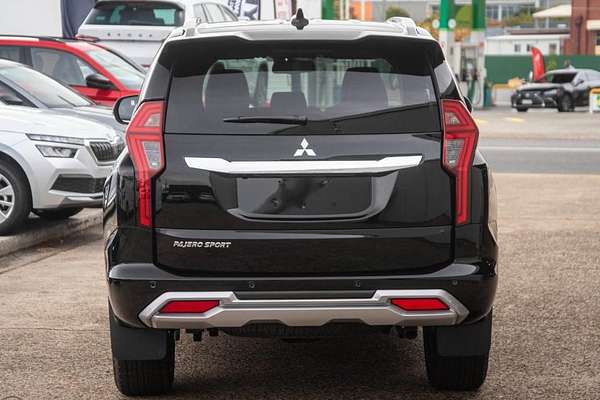 2024 Mitsubishi Pajero Sport Exceed QG 4X4