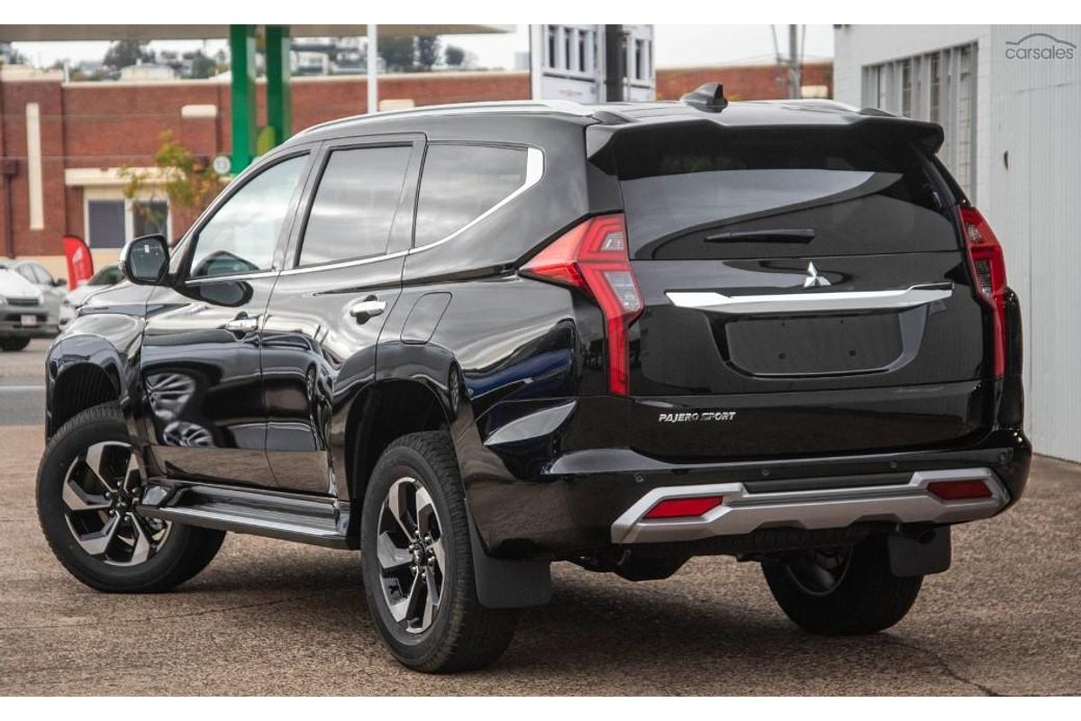 2024 Mitsubishi Pajero Sport Exceed QG 4X4