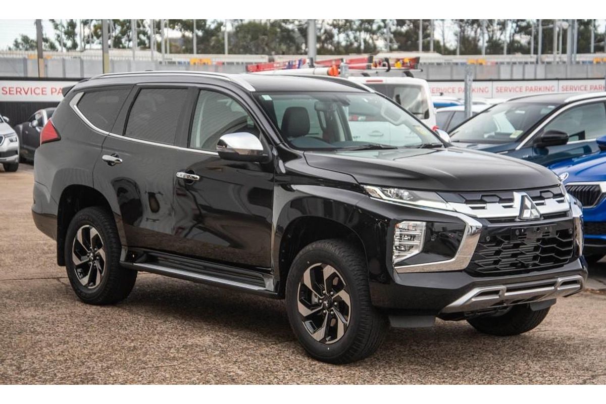 2024 Mitsubishi Pajero Sport Exceed QG 4X4