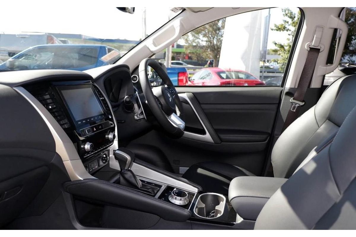 2024 Mitsubishi Pajero Sport Exceed QG 4X4