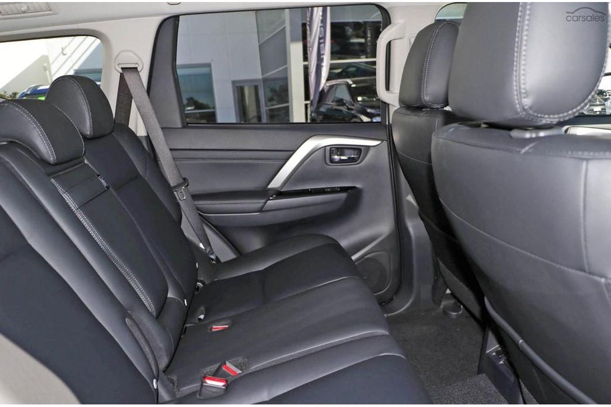 2024 Mitsubishi Pajero Sport Exceed QG 4X4