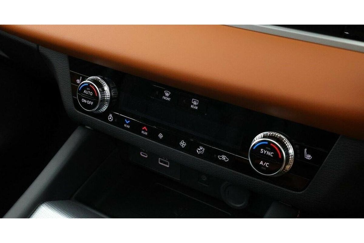 2024 Mitsubishi Outlander PHEV Exceed Tourer ZM AWD