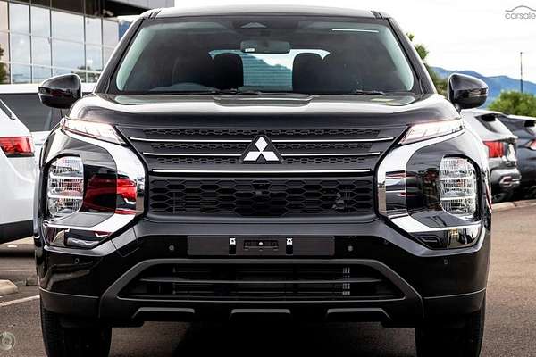 2024 Mitsubishi Outlander ES ZM 2WD