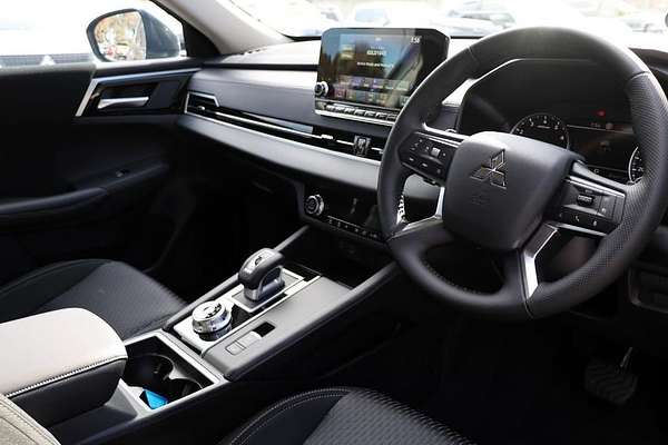 2024 Mitsubishi Outlander LS ZM AWD