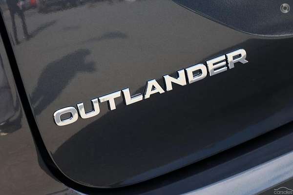 2024 Mitsubishi Outlander LS ZM AWD