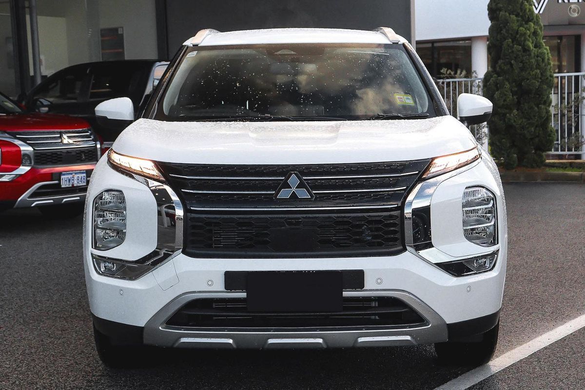 2024 Mitsubishi Outlander LS ZM 2WD