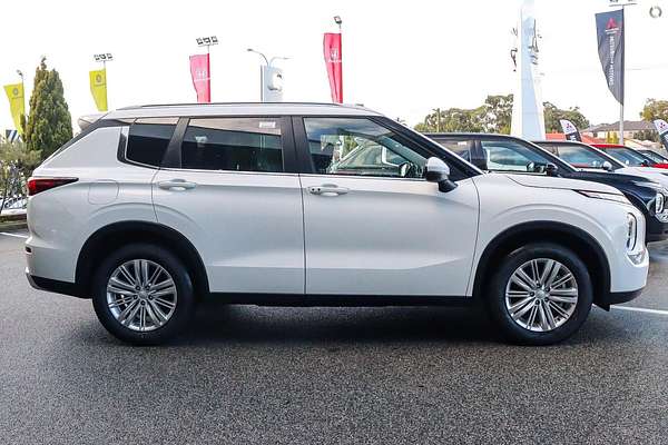 2024 Mitsubishi Outlander LS ZM AWD