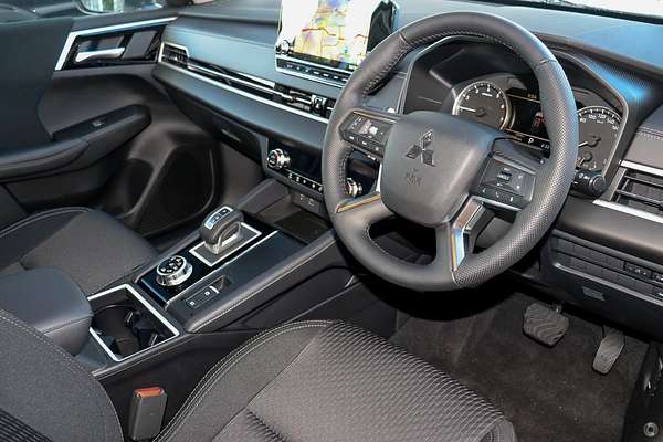 2024 Mitsubishi Outlander LS ZM AWD