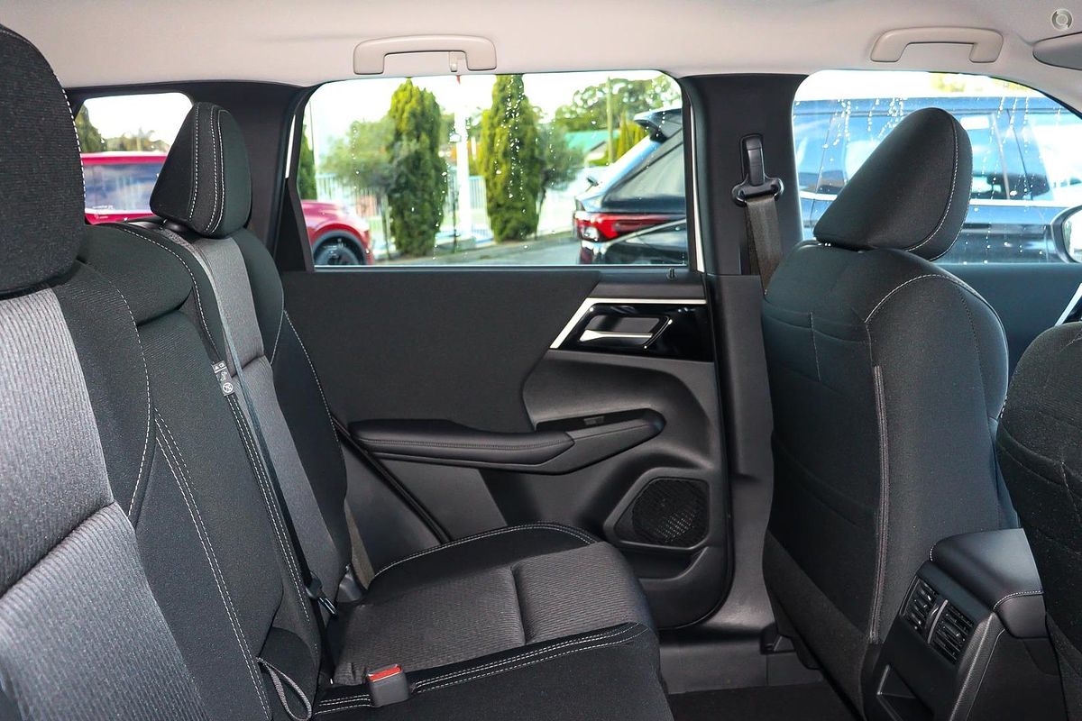 2024 Mitsubishi Outlander LS ZM 2WD