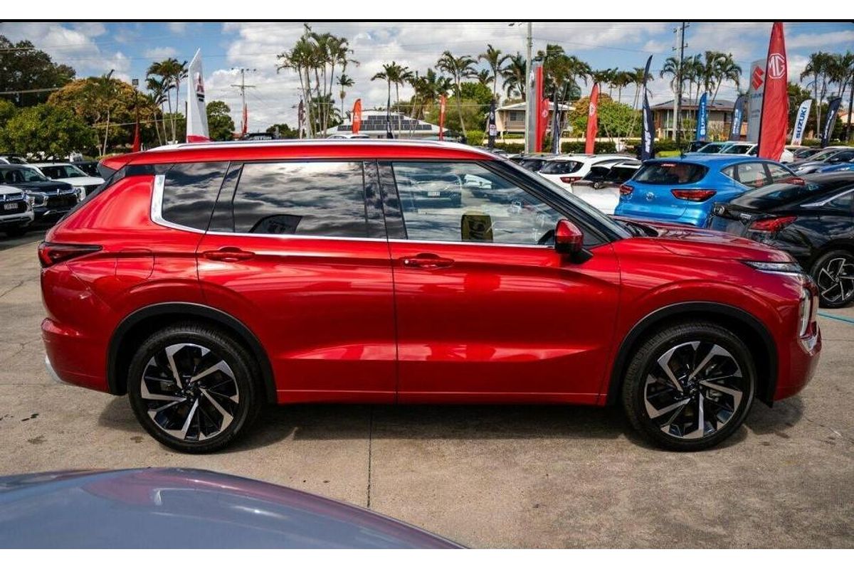 2024 Mitsubishi Outlander Exceed ZM AWD