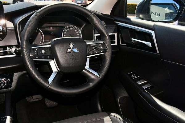 2024 Mitsubishi Outlander Aspire ZM AWD