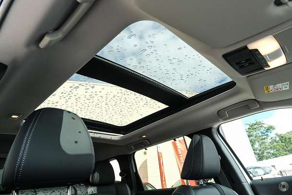 2024 Mitsubishi Outlander Exceed ZM AWD