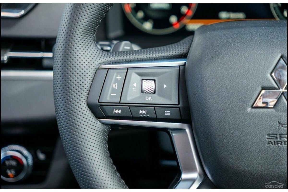 2024 Mitsubishi Outlander Exceed ZM AWD