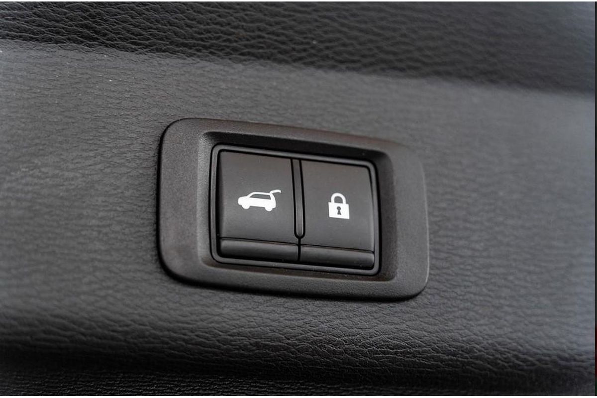 2024 Mitsubishi Outlander Exceed ZM AWD