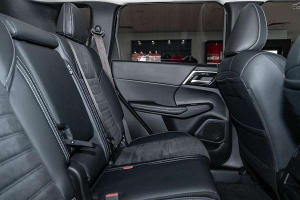 2024 Mitsubishi Outlander Aspire ZM AWD
