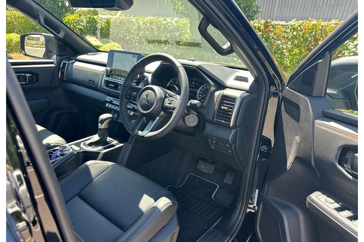 2024 Mitsubishi Triton GSR MV 4X4