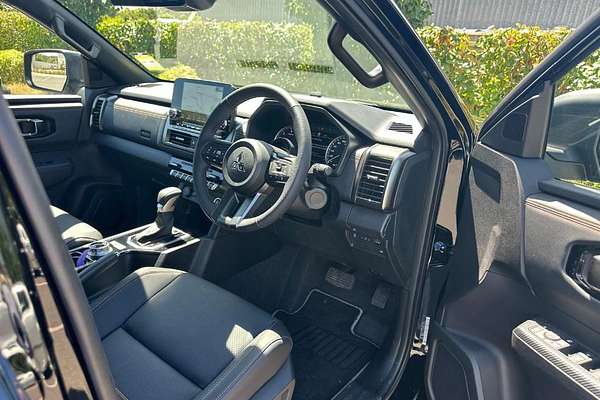 2024 Mitsubishi Triton GSR MV 4X4